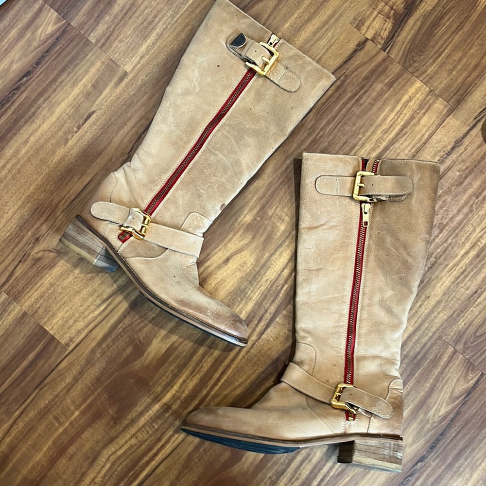 Tab boot with red zipper size 36 Klub Nico